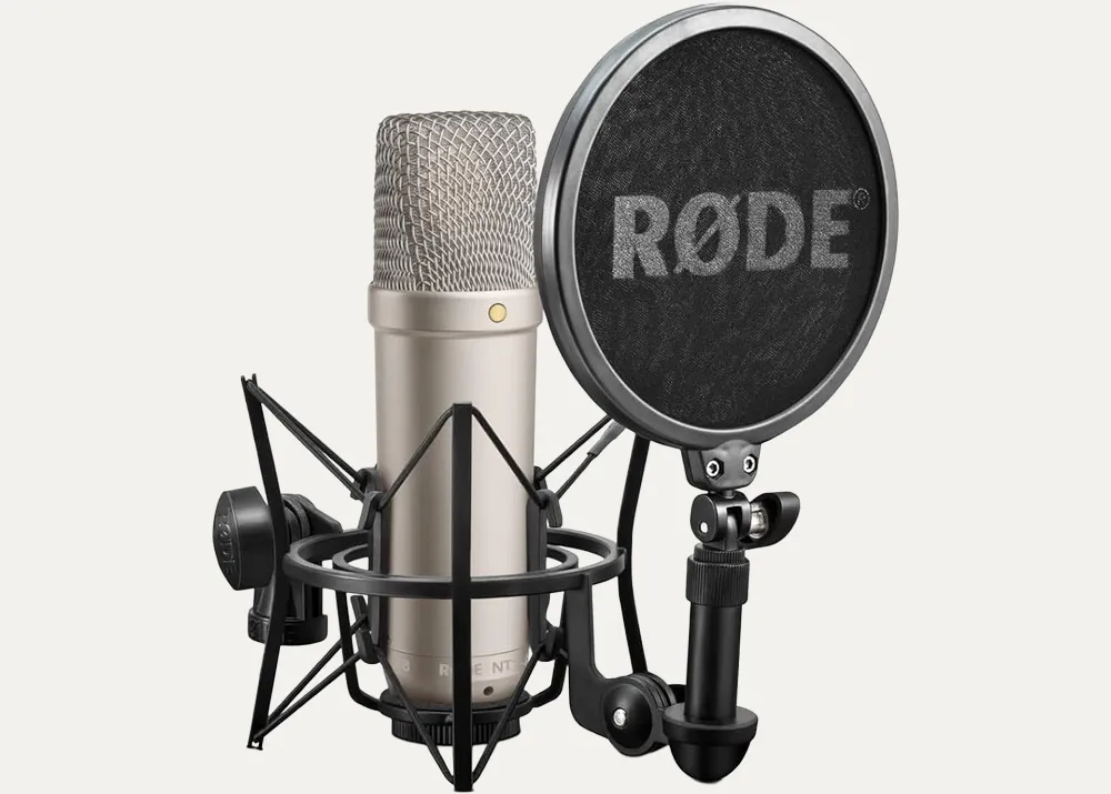 rode nt1-a microphone setup for podcasting and studio use
